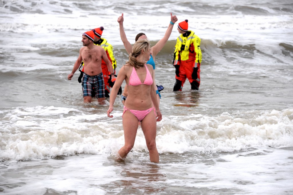 ../Images/Nieuwjaarsduik Nederzandt 2018 128.jpg